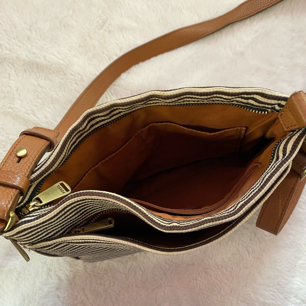 FOSSIL SATCHEL PURSE - Picture 4 of 5